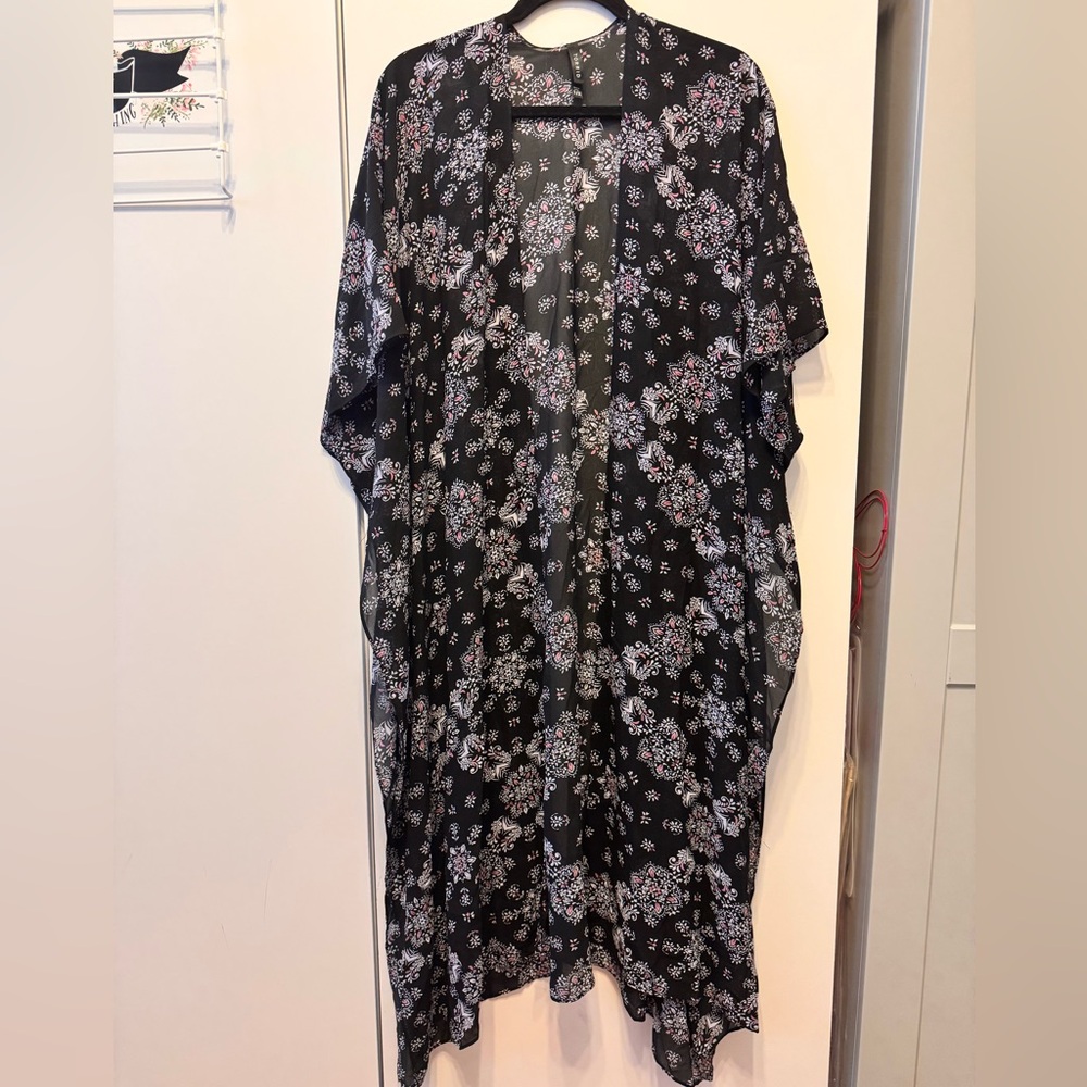 Torrid Black and White Swim Coverup